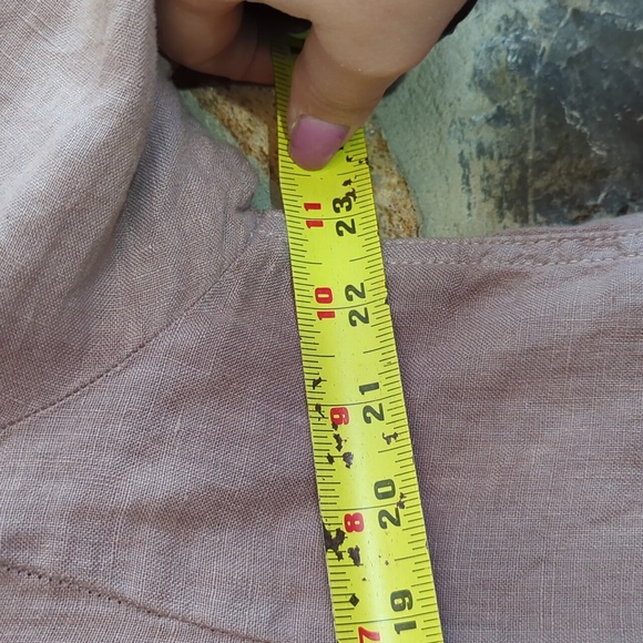 Sigrid Olsen 100% linen button down top - Picture 9 of 10